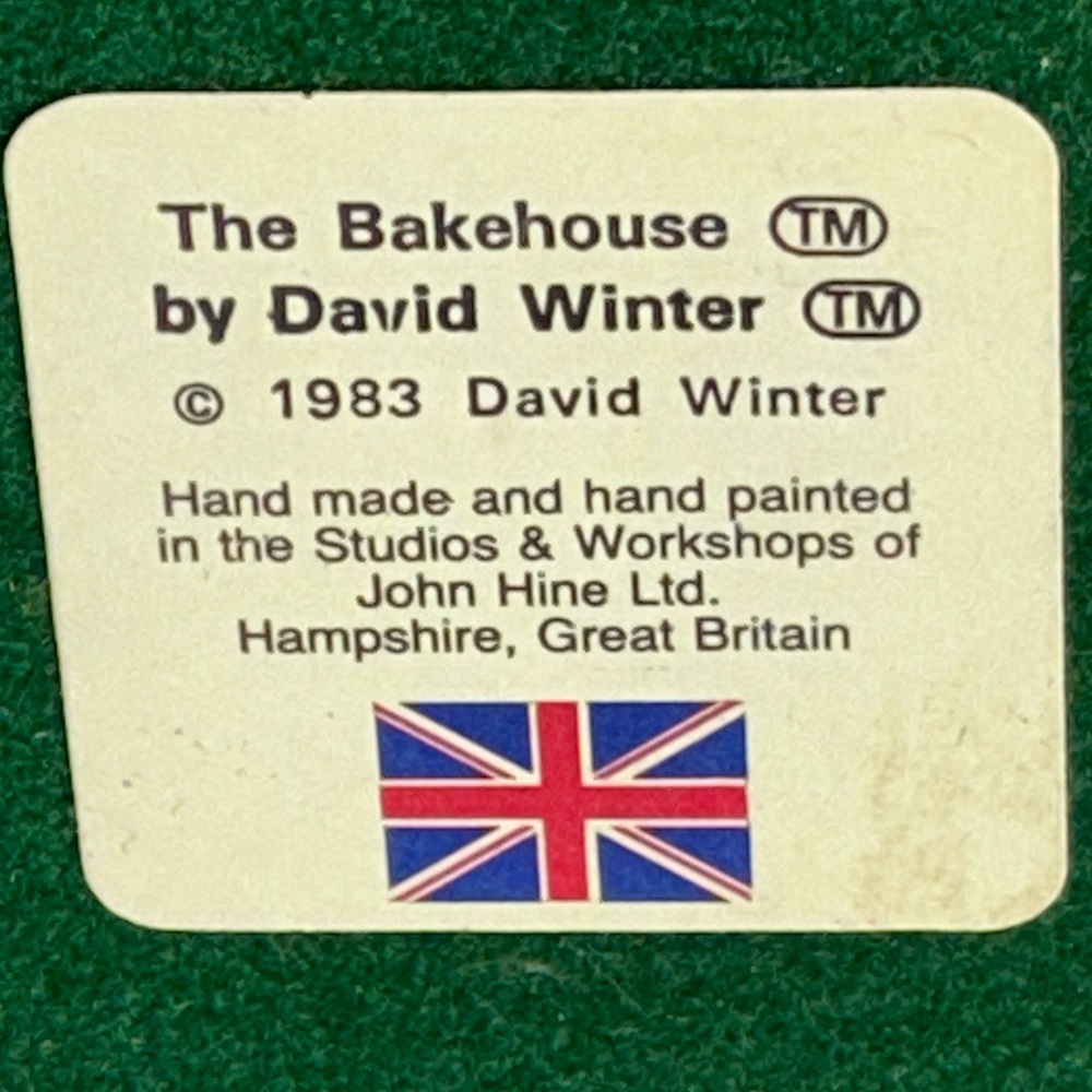 Vintage David Winter Bakehouse Figure Hand Made Great Britain 1983 Collectible - Picture 3 of 16